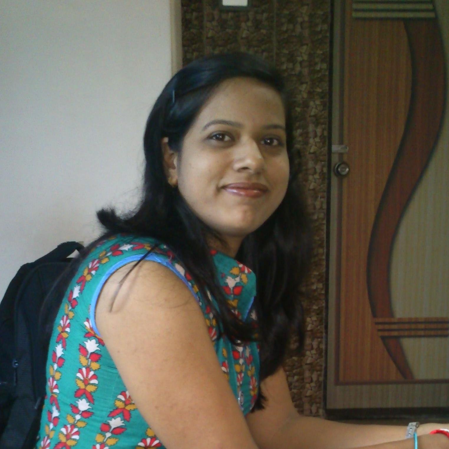 Leena_Giradkar's profile picture. 