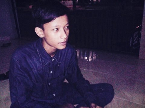 Bekasi, 05-Juli-1998
Free || Stay cool || SMAN 1 Cikarang