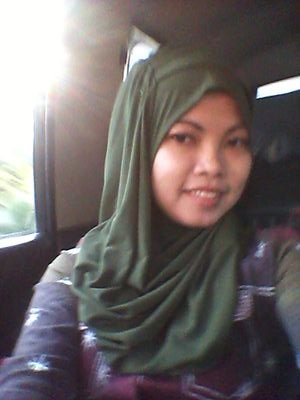 Jadi diri sendiri aja,,,gak perlu niru gaya org lain