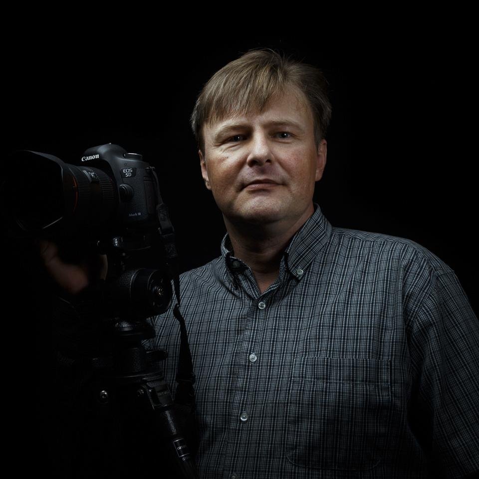 Photographer, IT specialist, Apple expert
