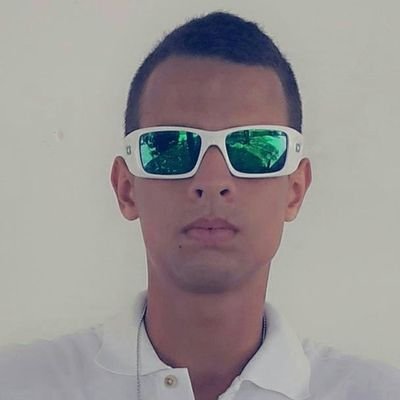 Aprendi com o ontem, vivo o hoje e acredito no amanhã.”