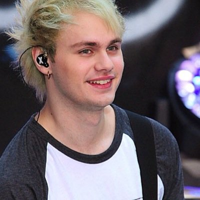 5sos ROWYSO 8-23-15 #vote5sos