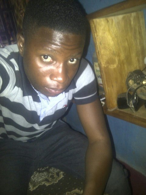 Call me for interior and exterior decoration all over d continent.....A trial will confuse you