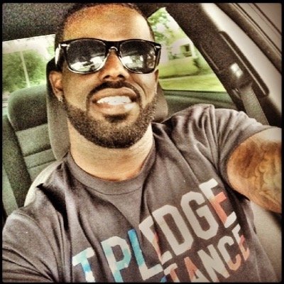 Co-Funder Of: KingOfQueensKlothingCo (IG)King_mattress (IG)King_of_queens_klothing................Follow & Ill follow Back..