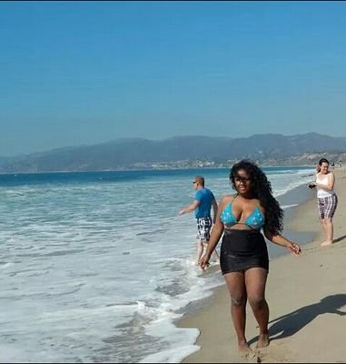 TitiTvv's profile picture. 