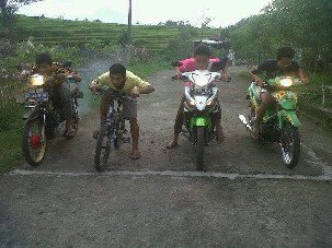 Aku pngen koe wae hikhik :-) aku ra pngen sek liyo wanito laen koe wae uwes mentok wkwk hems