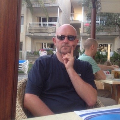 StevenMcMillan7's profile picture. there's more in a smile than in a hand.