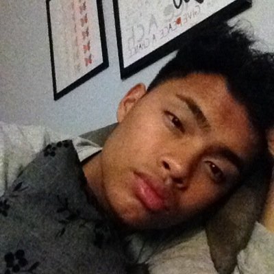 unfollow this and follow my new acc. @DelaCruzDeee