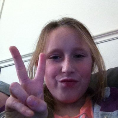 Hi it is Sophie and I would like it if you followed me on twitter and thank you 
lots of love 
Sophie xxxxxxxxxx