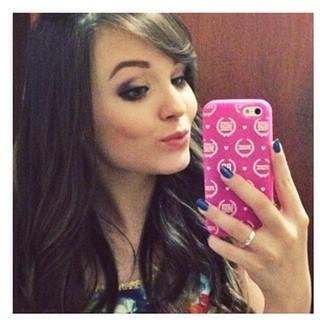 Larissa Manoela Taques Elias Santos é uma atriz, dubladora, cantora e modelo brasileira. Nascimento 28 de dezembro de 2000 13 anos