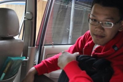 Ketika anda ikhlas melakukannya, maka segalanya bukan lagi beban