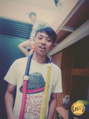 Drummer/#LiveForBeat/GSW fan/#DubNation/#IFOLLOWBACK                                   IG:jcheng871104