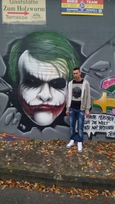 anton9418's profile picture. 