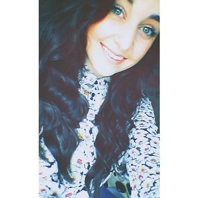16 years old • derbyshire ● single
