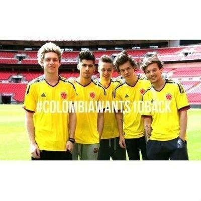 Fan club de @onedirection en Neiva sede de @1dcolombia One Band One Dream One Direction ! staff: @luigy20 @yissethrose