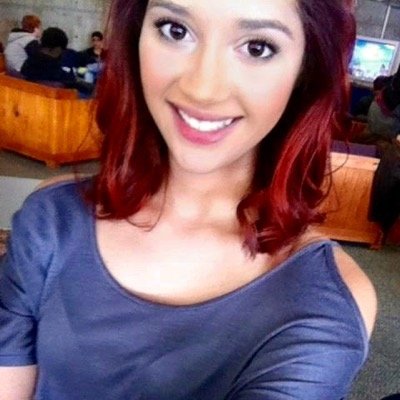 kellylovesFNC Profile Picture