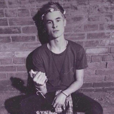 You might be a Kian girl but im Kian's girl https://t.co/H17ElVFD24