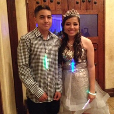 *~*Justin bieber is my idol*~*| met austin mahone 5.30.14❤️|birthday april 16*-*|SBHA|taken~9*25*14|*twin*|~15~|*softmore*|softball,soccer,basketball,vollyball|