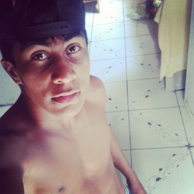 moreno lindo         Whatsapp 092 9282 1749