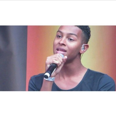 pla_miss's profile picture. •Black and Wite•