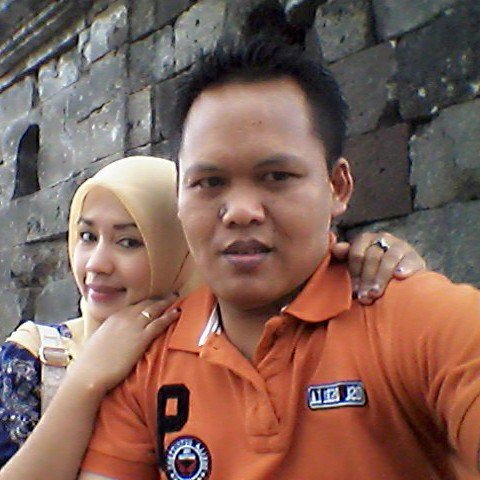 FatkhiyaIdris's profile picture. Bangkit dari sebuah keterpurukan