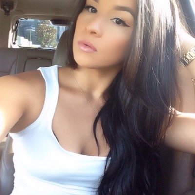 xAnacristinaaa's profile picture. 