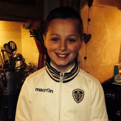 ◻️LEEDS◻️
UPPERMILL
✖️TWELVE YEARS OLD✖️