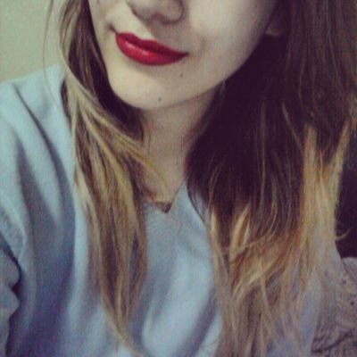 Software developer 💻 Makeup addict 💄Foodie 🍕Currently living in Madrid 🇪🇸🇻🇪🇵🇹