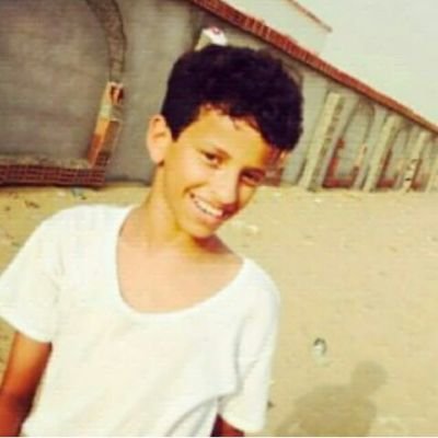 ‏‏‏‏‏‏تمر الدقآيق فـ عيون .. آلمفآرق درب 
وتمر السّنين بعين الاحبآب فـ لحظه !                                                    ksa.HFAHAR