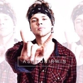 Follow @IrwinWhitesider please ☺️