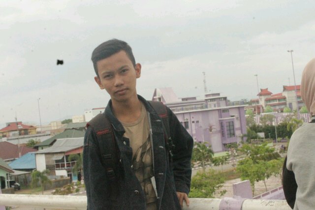 dy_rizki's profile picture. 