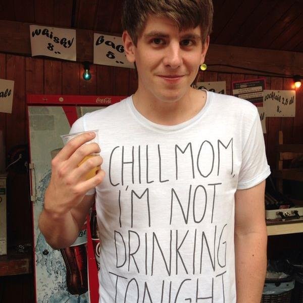 JonasBeuchat's profile picture. Etudiant en droit à l'Université de Neuchâtel