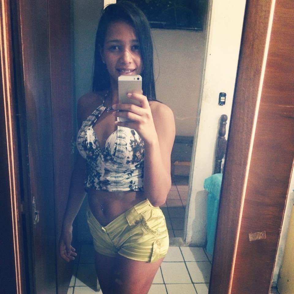 Deus ♥ Família ♥ Amor ♥ Tingo ♥ Pagode ♥ Academia ♥ Escorpiana ♥ Trabalho s/2 prazer eu ;3