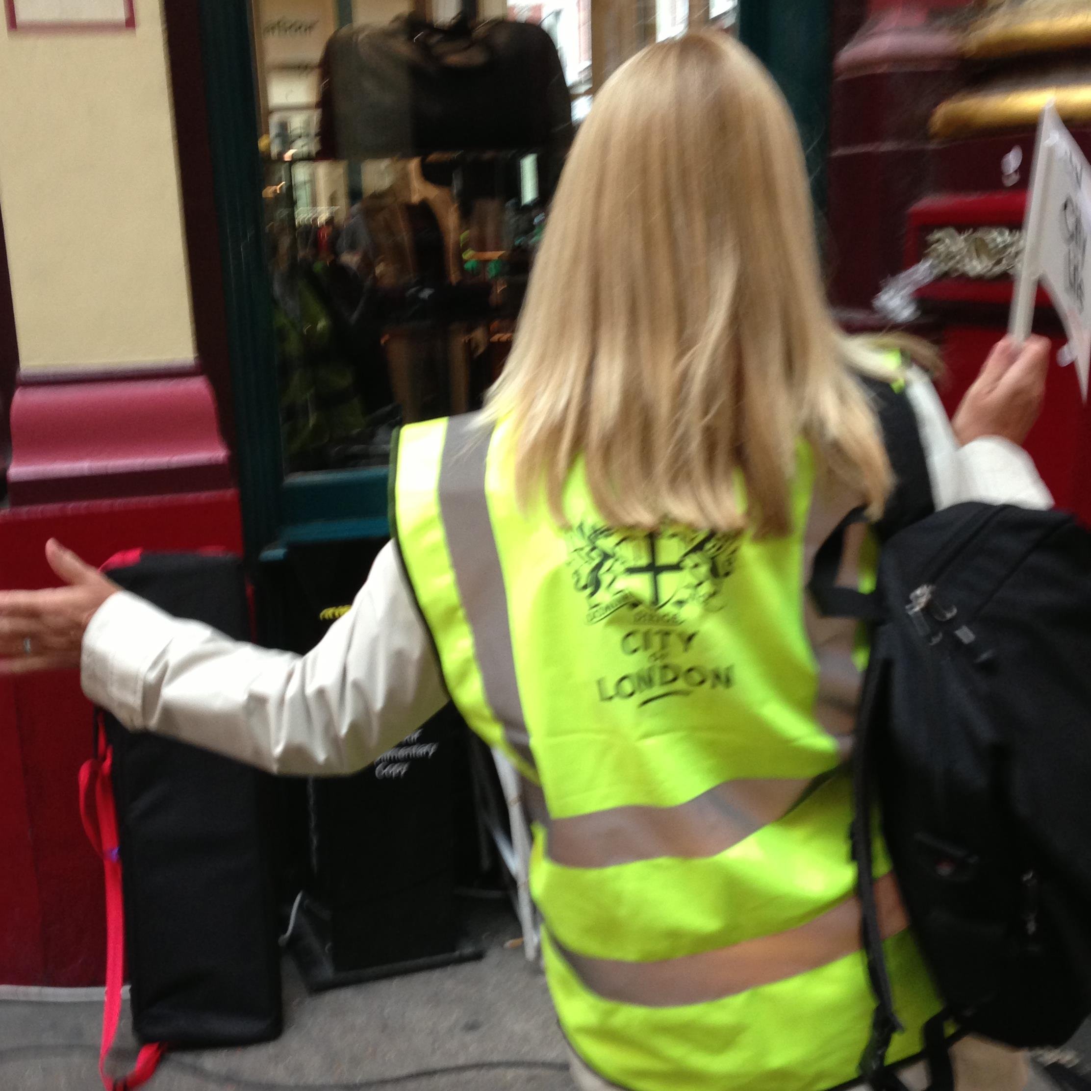 Passionate about history -  passionate about guiding.   London Blue Badge Tourist Guide - tours, walks, interesting stuff, unexpected stuff, happy things...