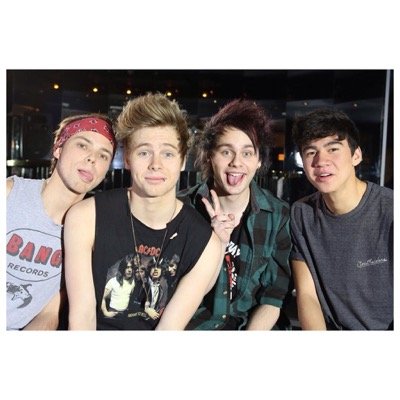 #vote5sos