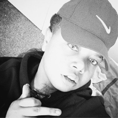 PapiiBeiio's profile picture. F M O I ; Beion.Bandzz // Lez.Bee.Honest