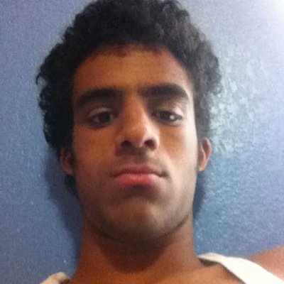 im a nice guy fun to be around with i play ⚾⚽ and im down for anything whenever and like rap and im 19 yrs old