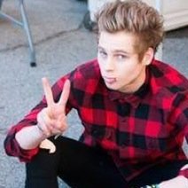 follow @luvdiscluke please !! :D
