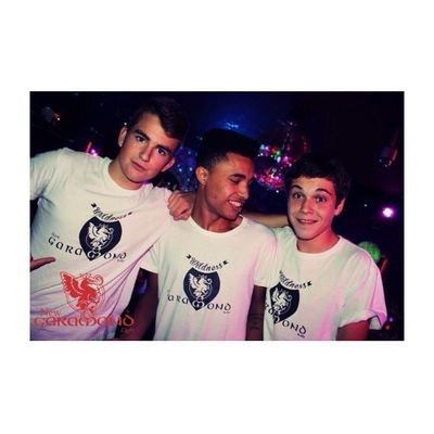 Chico IMAGEN de New Garamond,  pide tus entradas o hazte RRPP por mensaje o por whatsapp 645651611. gracias