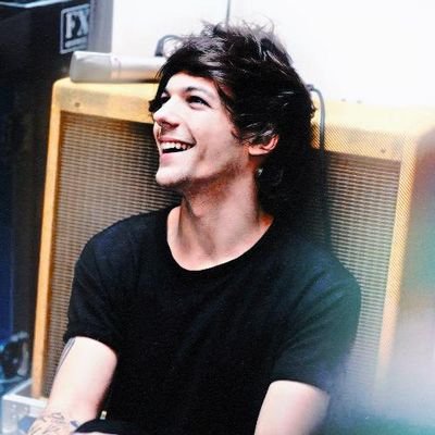 Sou directioner , I'm diretioner |♥só eu que quero pegar na bunda do louis ? ♥just me I want to pick up in the butt of the louis?