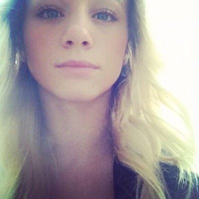 The name's Mollee. I'mma dancer. Giggles is my alter ego. @thekent_BoydRP and @Ross_R5RP_Lynch are my best friends. {RP Account.}