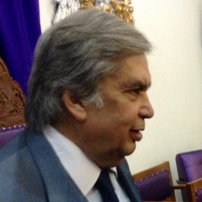 Doctor en Ciencias Políticas, especialista en Grupos de Presión. Asesor y columnista político