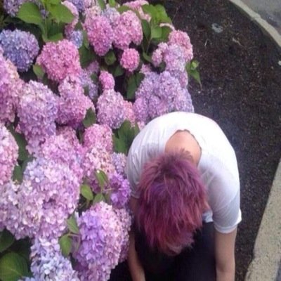We trade Snapchats, Kiks, imessages, Skypes, and numbers :-) We followback other trade accounts. If trading with us, please make sure its confirmed thank you xo