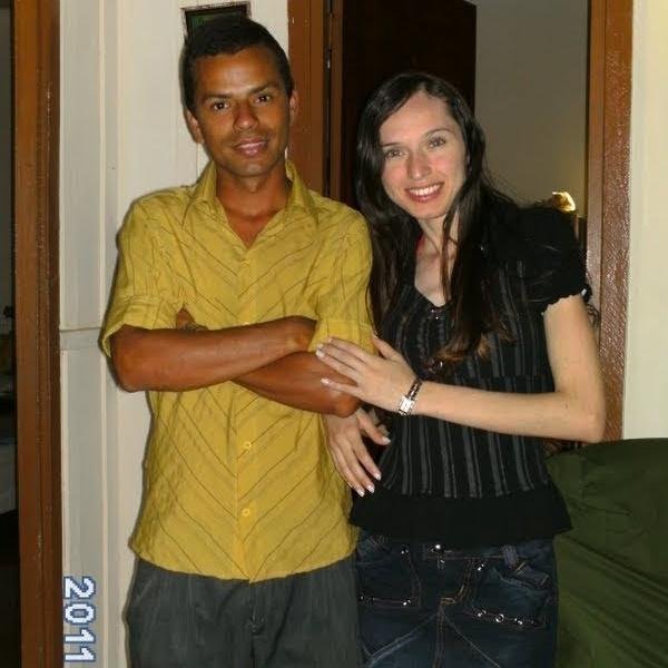 Eu vanessa casada com Presbítero Edvaldo tenho duas filhas Ester e Quezia obrigado senhor por essa família
