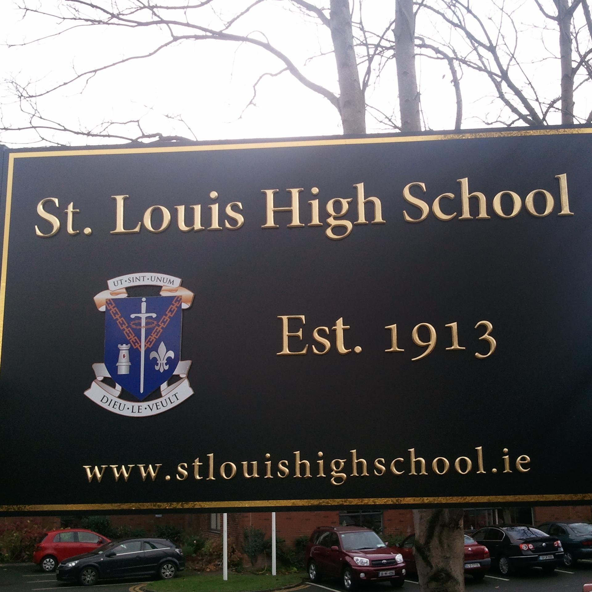 St Louis High School was established in 1913 and is a member of the Le Chéile Schools Trust. It is a voluntary sector all-girls’ post-primary school.