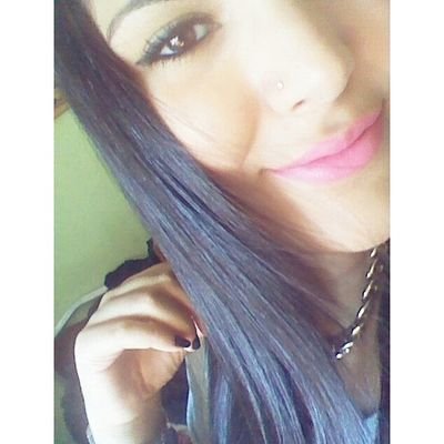 20. Estudiante de Pedagogía en la UMU.        Cierra los ojos, párate a pensar.