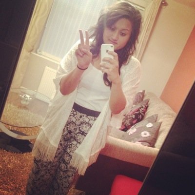 Farhath_CherylS's profile picture. follow new account - @farhath_push10