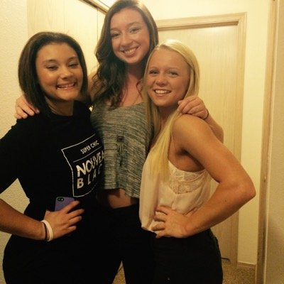 ShealeeLindsey's profile picture. Mt. Hood | Volleyball. Softball.