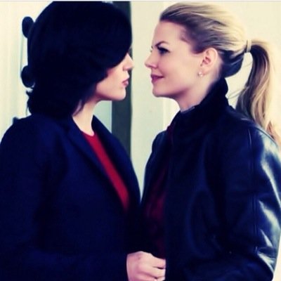 SwanRegalPanda's profile picture. 