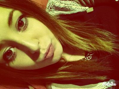 CynthiaClln's profile picture. je t'aime une fois, je t'aime deux fois. je t'aime plus que le riz et les ptits pois.